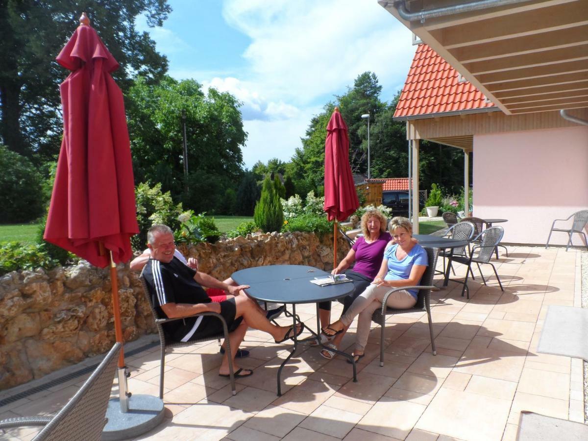 Pension Am Kirschgarten Goessweinstein Zewnętrze zdjęcie